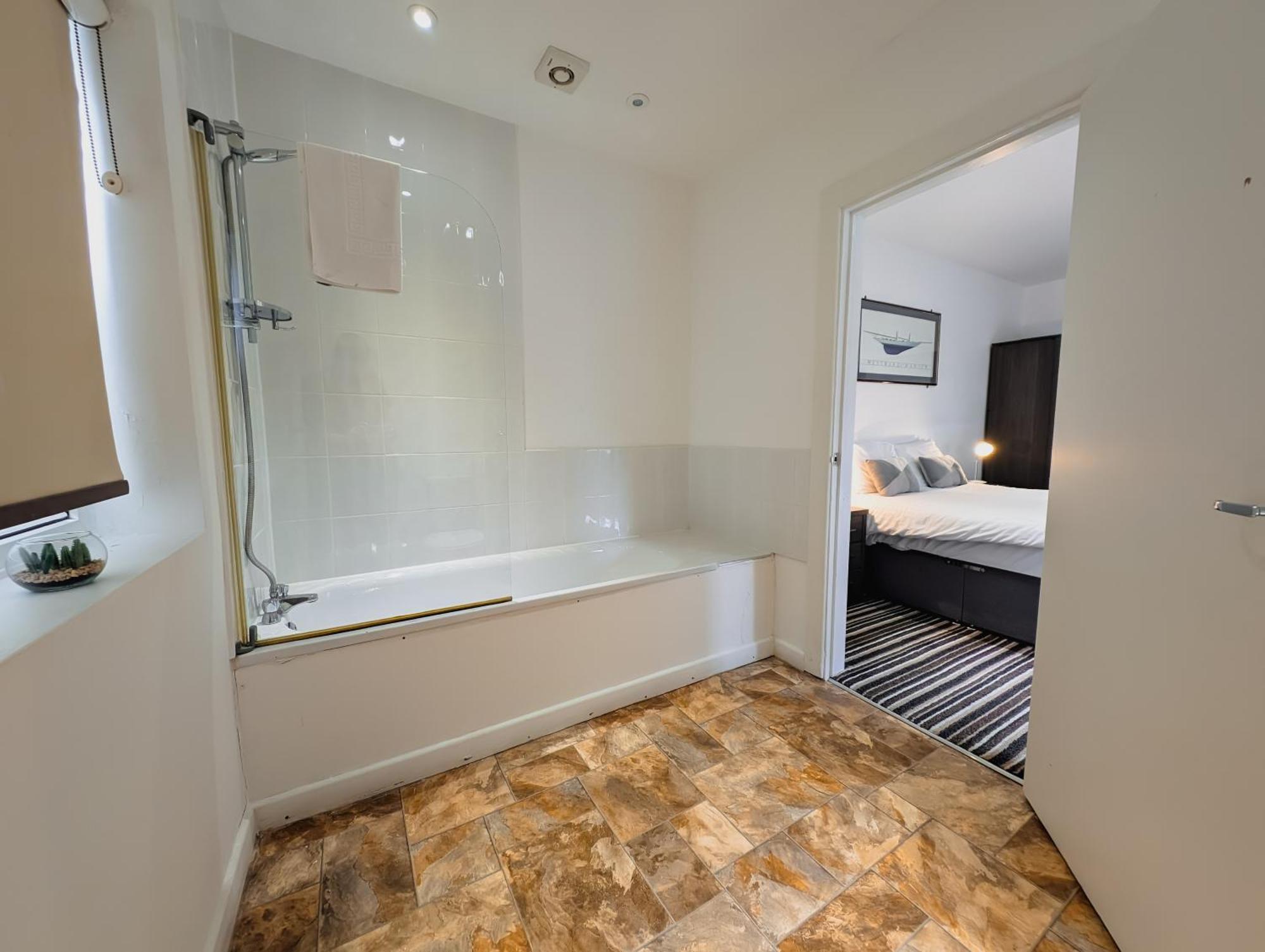 Bay & Harbour Holiday Apartments & Rooms Only Weston-super-Mare Eksteriør bilde