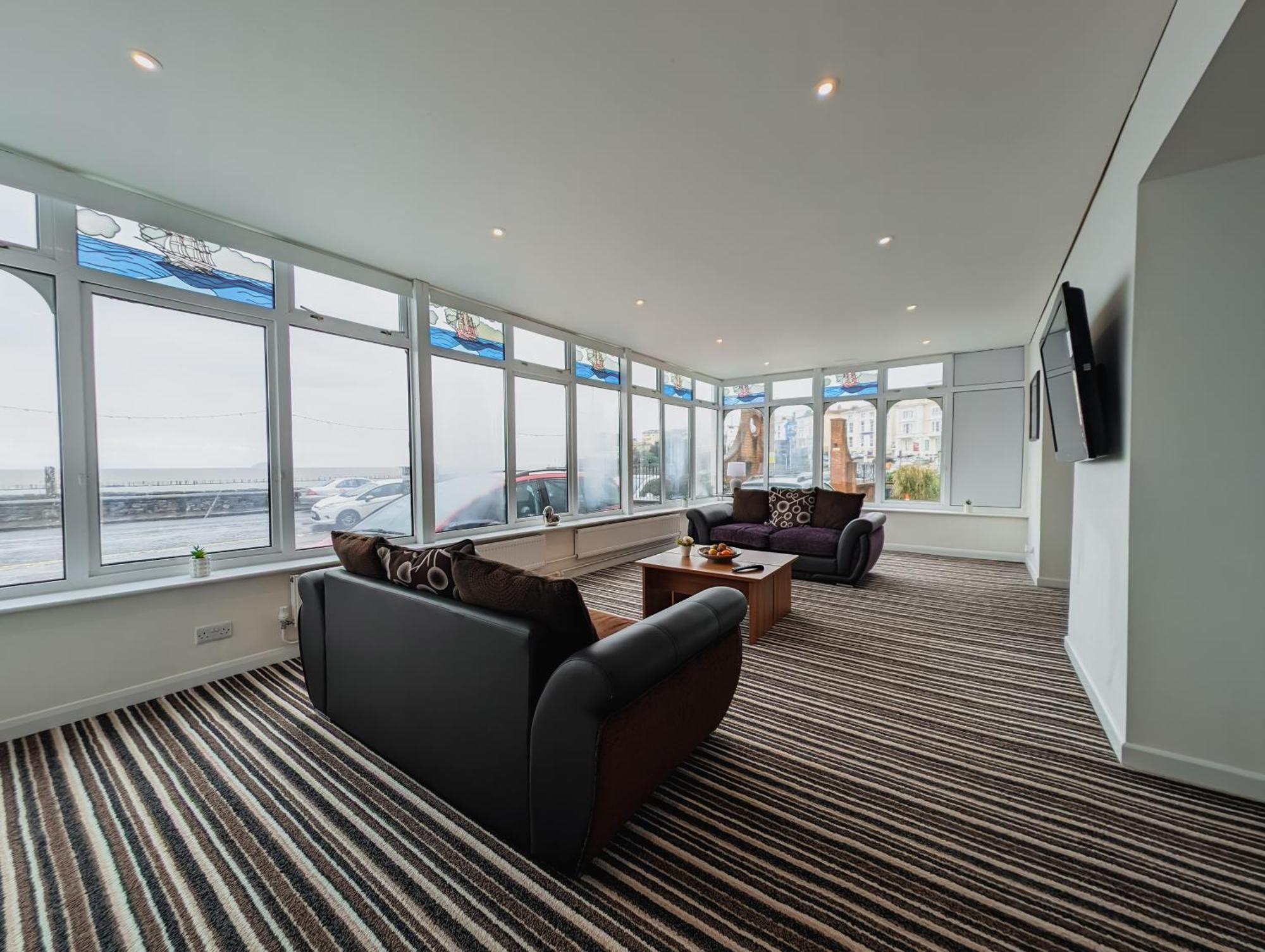 Bay & Harbour Holiday Apartments & Rooms Only Weston-super-Mare Eksteriør bilde