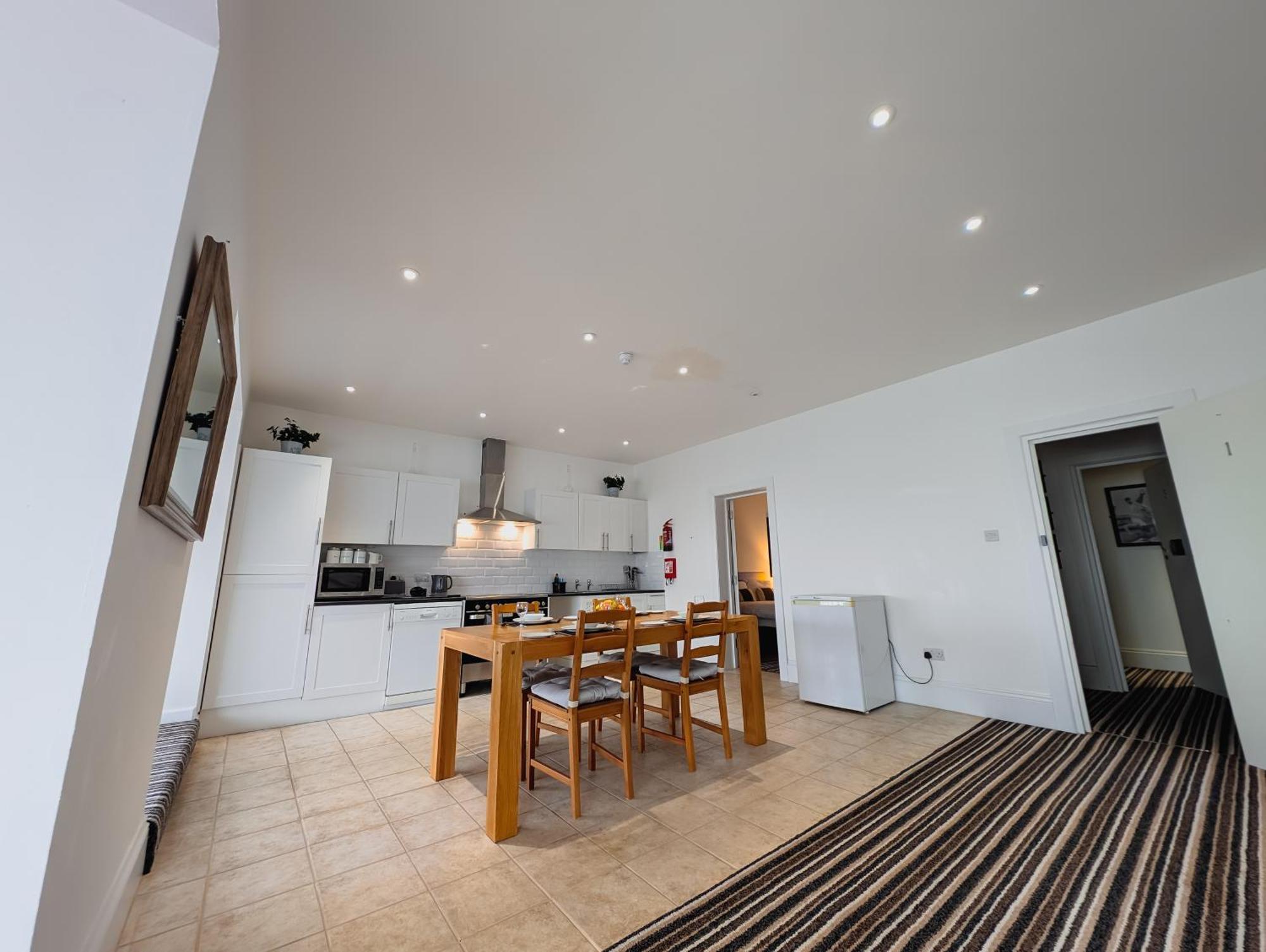 Bay & Harbour Holiday Apartments & Rooms Only Weston-super-Mare Eksteriør bilde