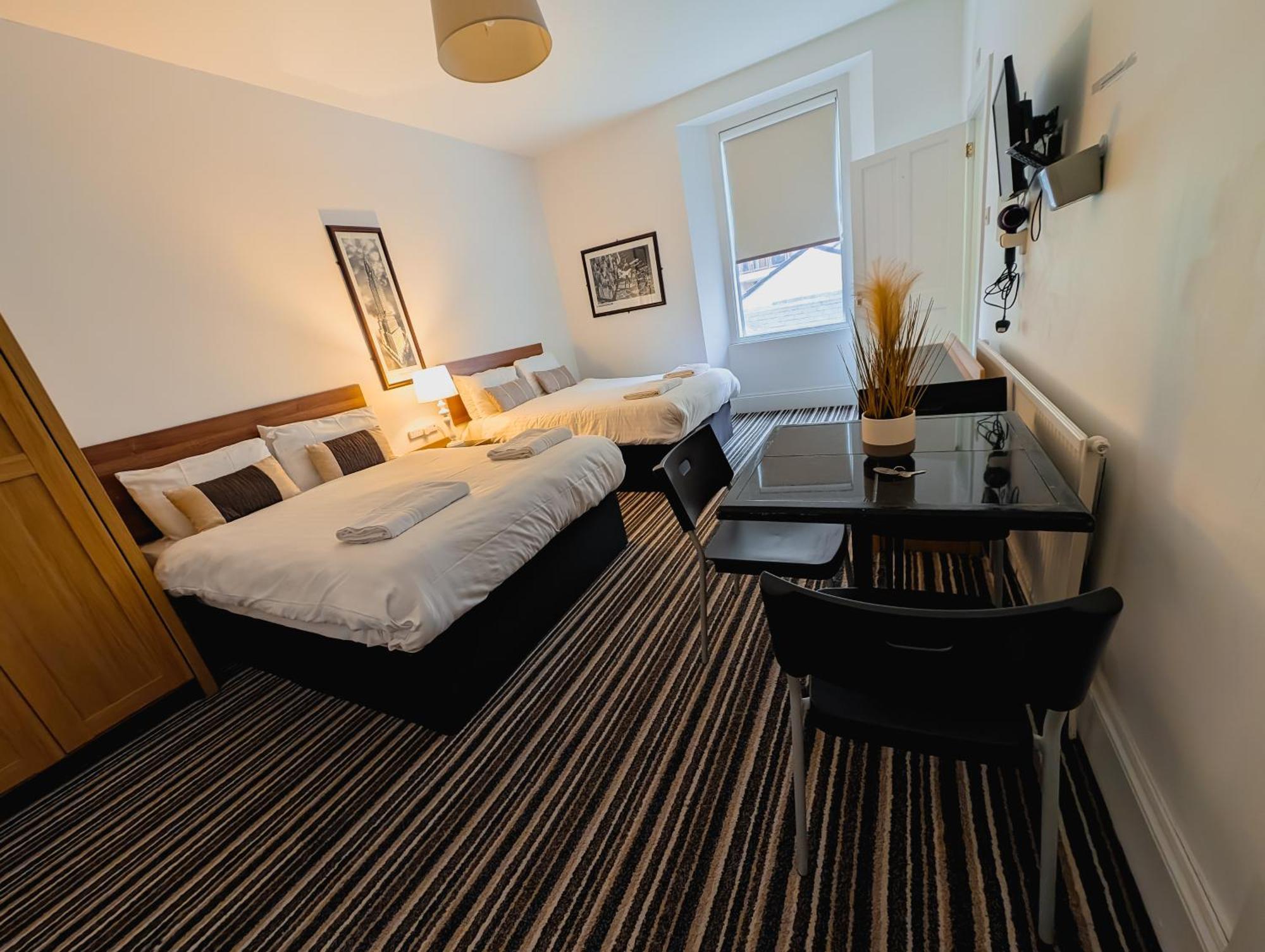 Bay & Harbour Holiday Apartments & Rooms Only Weston-super-Mare Eksteriør bilde