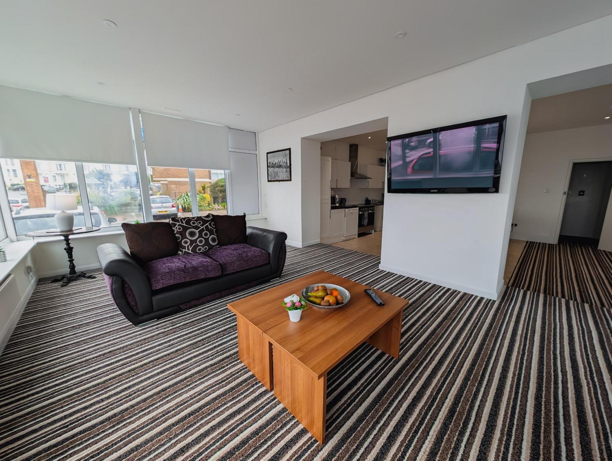 Bay & Harbour Holiday Apartments & Rooms Only Weston-super-Mare Eksteriør bilde